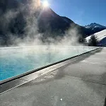 Zalwonder Hotel 4*